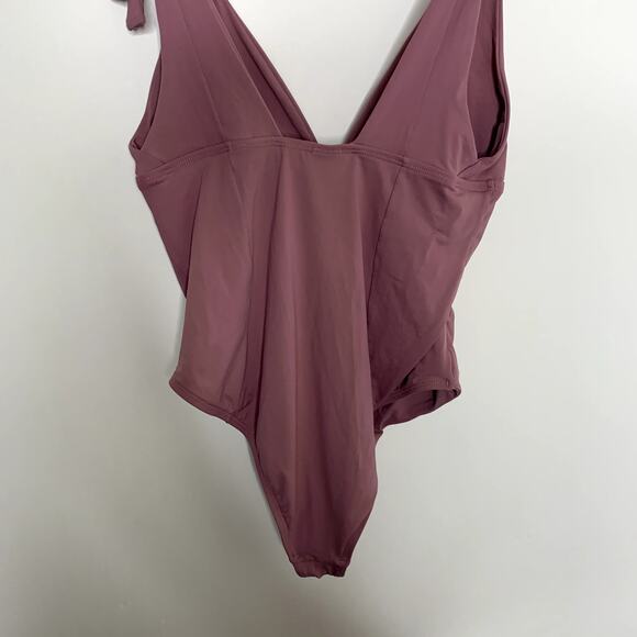 L Space Isabelle One-Piece Swimsuit Womens Muave Pink Size 10 - Picture 9 of 14